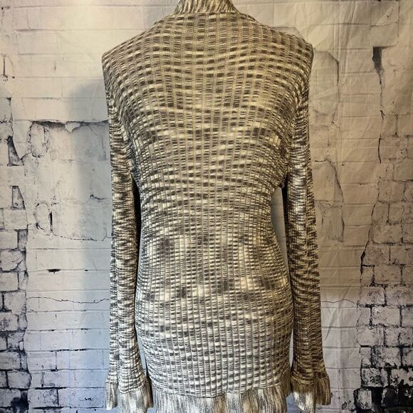 “J.H. Collectibles” one button Cardigan - Picture 3 of 6